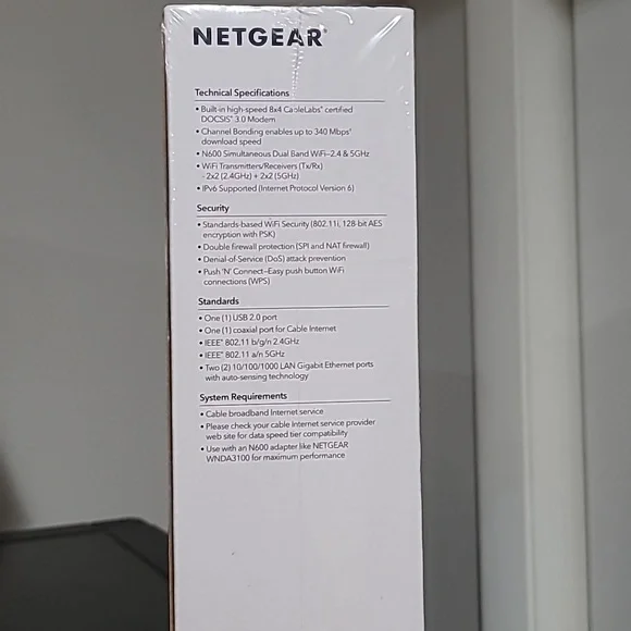 NETGEAR N600 WiFi Cable Modem Router - Picture 4 of 4